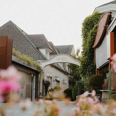 Garten-hotel Ochensberger Отель