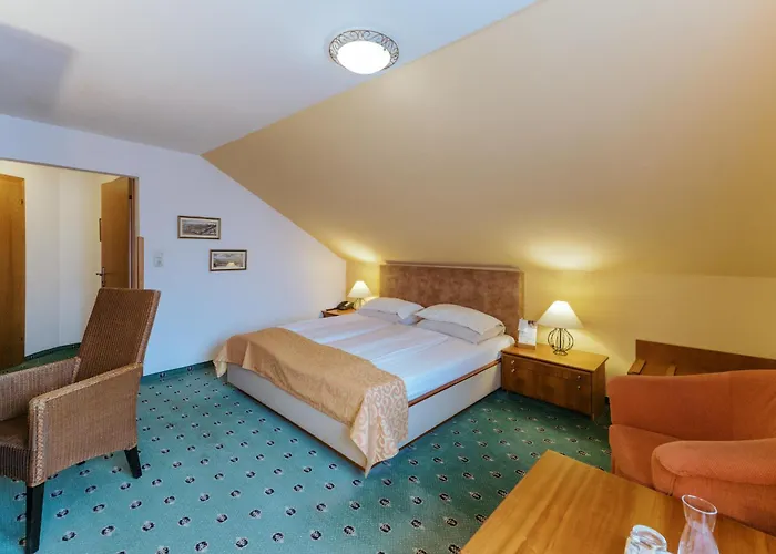 Garten-hotel Ochensberger فندق Sankt Ruprecht an der Raab